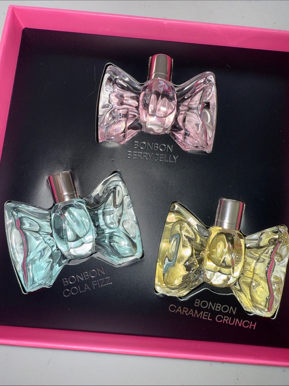Viktor & Rolf Bonbon Collection Gift Set - Picture 2 of 3